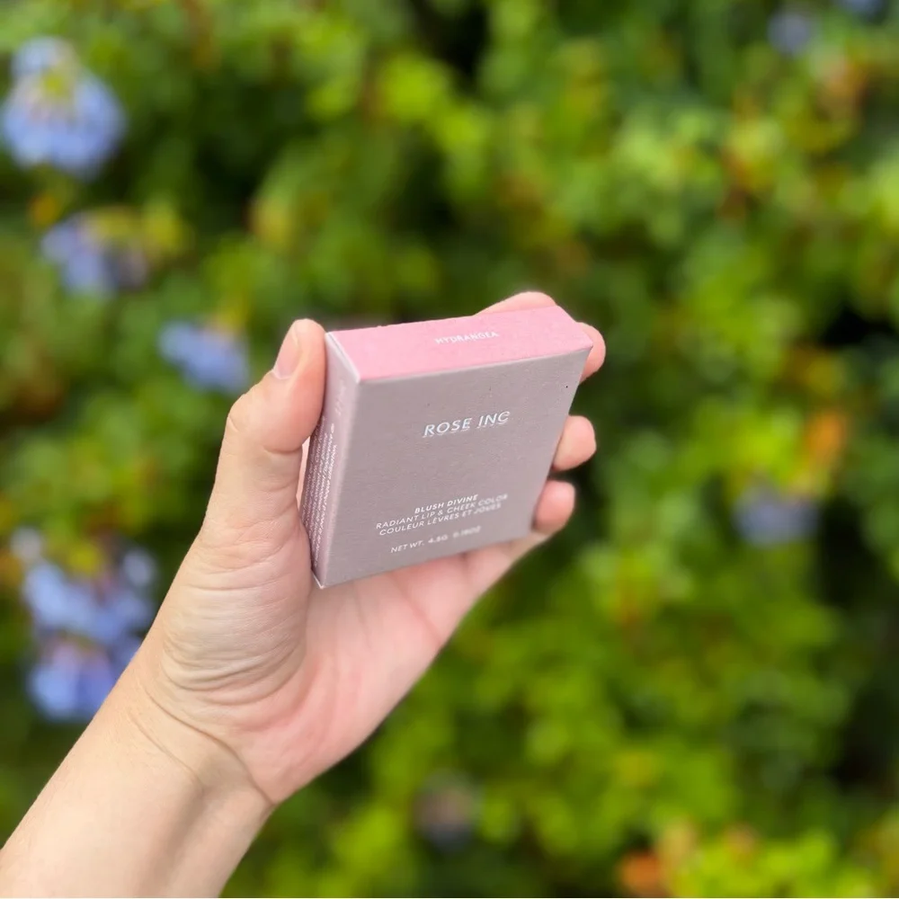 BNIB Rose Inc Blush • Hydrangea